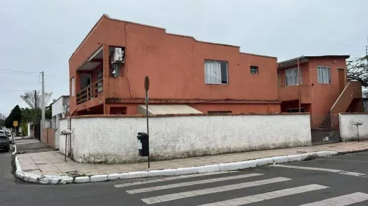 Casa com 5 Quartos à venda, 252m² no Jardim Iate Clube, Balneário Camboriú