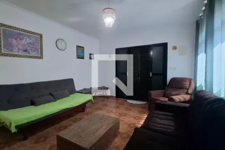 Casa com 3 Quartos à venda, 227m² no Condomínio Maracanã, Santo André
