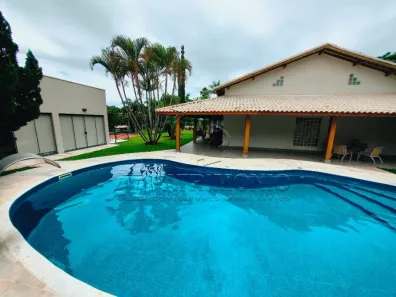 Fazenda/Sítio com 4 Quartos à venda, 650m² no Vila Martins, Itu