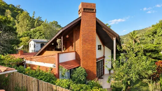 Casa de Condomínio com 3 Quartos à venda, 200m² no Pedro do Rio, Petrópolis