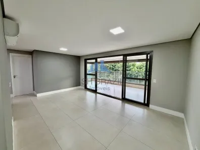 Apartamento com 3 Quartos para alugar, 113m² no Santo Amaro, São Paulo