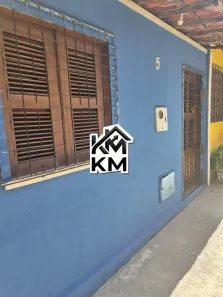 Casa com 2 Quartos para alugar, 90m² no Itaperi, Fortaleza