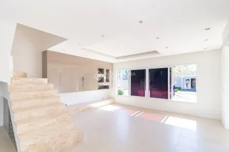 Casa de Condomínio com 4 Quartos para alugar, 151m² no Hípica, Porto Alegre