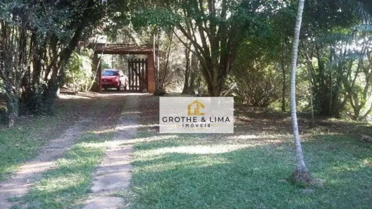 Fazenda/Sítio com 4 Quartos à venda, 140m² no Freitas, São José dos Campos