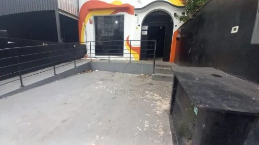 Imóvel Comercial com 5 Quartos para alugar, 189m² no Gonzaga, Santos