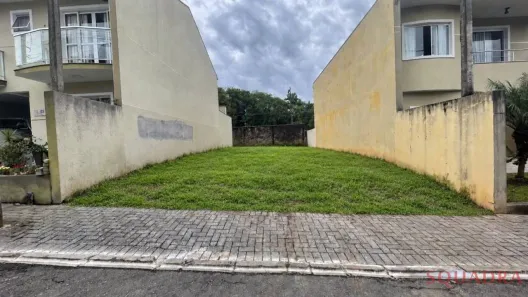 Lote/Terreno à venda, 214m² no Cachoeira, Curitiba