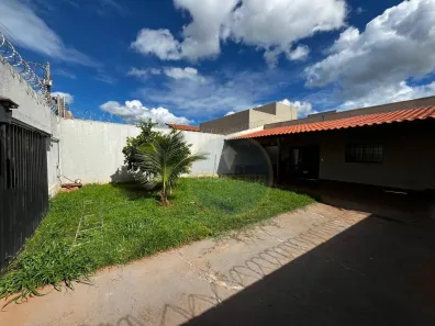 Casa com 2 Quartos à venda, 125m² no Oneida Mendes II, Uberaba
