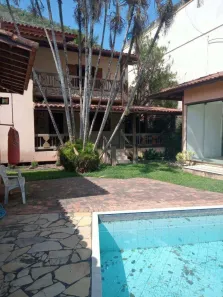 Casa de Condomínio com 4 Quartos à venda, 375m² no Badu, Niterói