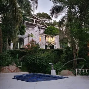 Casa de Condomínio com 4 Quartos à venda, 500m² no Caraguatá, Mairiporã