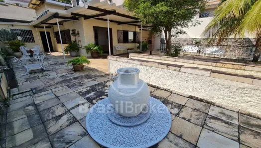 Casa com 4 Quartos à venda, 323m² no Jardim Guanabara, Rio de Janeiro