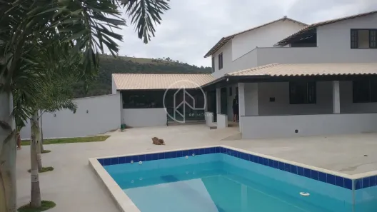 Fazenda/Sítio com 3 Quartos à venda, 180m² no Área Rural de Juiz de Fora, Juiz de Fora