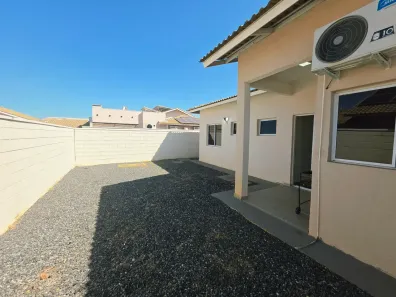 Casa de Condomínio com 3 Quartos para alugar, 77m² no Novo Mundo, Várzea Grande