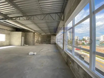 Sala Comercial para alugar, 180m² no Vila Oliveira, Mogi das Cruzes
