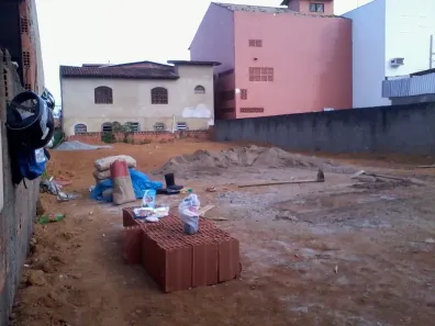 Lote/Terreno à venda, 330m² no Novo Cavaleiro, Macaé