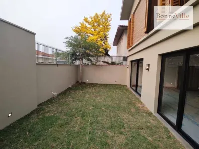 Sobrado com 4 Quartos à venda, 205m² no Vila Elvira, São Paulo