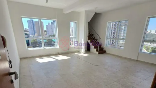Sala Comercial para alugar, 71m² no Centro, Jundiaí