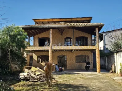 Casa com 6 Quartos à venda, 394m² no Afonso Pena, São José dos Pinhais