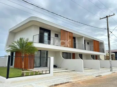 Sobrado com 2 Quartos à venda, 96m² no Torres, Torres