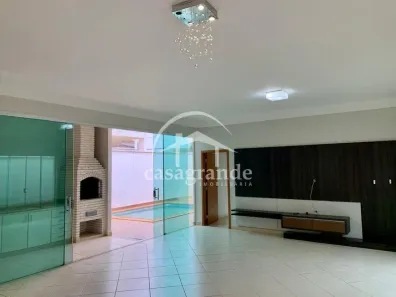 Casa de Condomínio com 3 Quartos à venda, 195m² no Jardim Inconfidência, Uberlândia