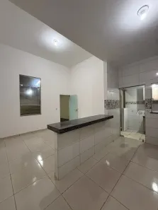 Casa com 2 Quartos para alugar, 80m² no Residencial Itaipu, Goiânia