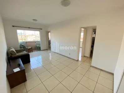 Apartamento com 2 Quartos para alugar, 90m² no Centro, Ponta Grossa