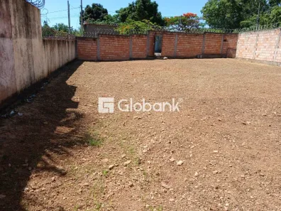 Lote/Terreno à venda, 338m² no Jaraguá, Montes Claros