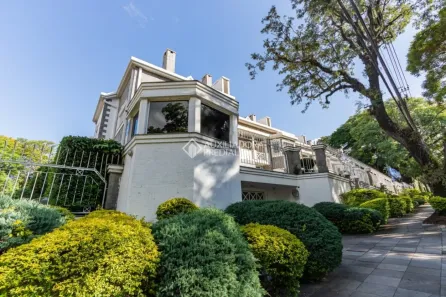 Casa de Condomínio com 4 Quartos para alugar, 480m² no Três Figueiras, Porto Alegre