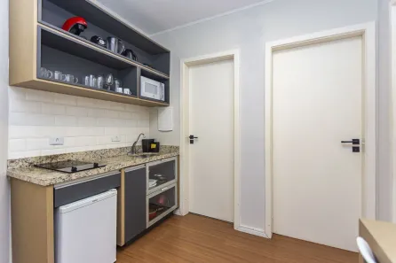 Apartamento com 2 Quartos para alugar, 48m² no Juvevê, Curitiba