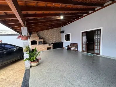 Casa com 3 Quartos à venda, 180m² no Chácaras Assay, Hortolândia