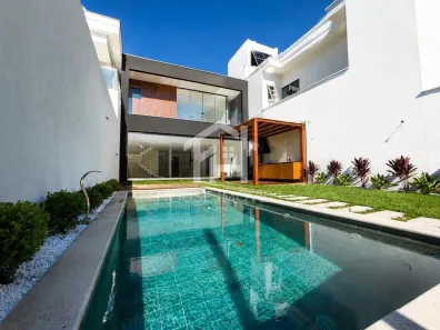 Casa de Condomínio com 4 Quartos à venda, 210m² no Vargem Grande, Rio de Janeiro