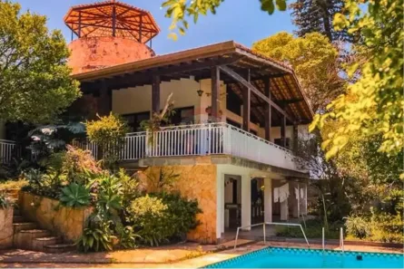 Casa com 4 Quartos à venda, 380m² no Interlagos, São Paulo