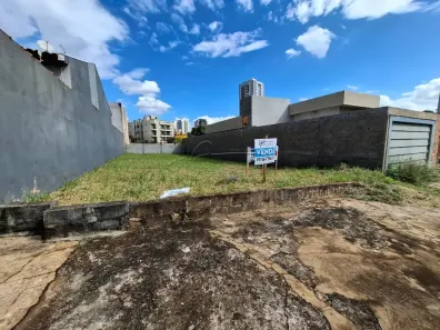 Lote/Terreno à venda, 300m² no Jardim Califórnia, Ribeirão Preto