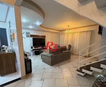 Sobrado com 5 Quartos à venda, 210m² no Campo Grande, Santos