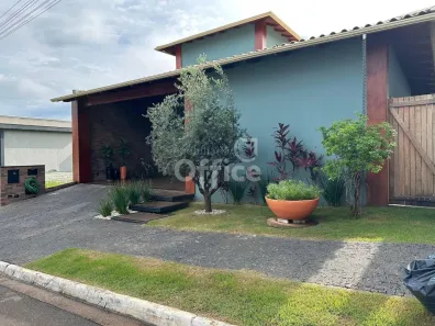 Casa de Condomínio com 4 Quartos à venda, 420m² no Boa Vista, Anápolis