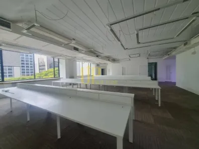 Sala Comercial para alugar, 374m² no Cidade Monções, São Paulo