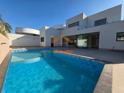 Casa de Condomínio com 3 Quartos à venda, 326m² no Jardim Phillipson Park, Americana