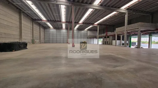 Galpão/Depósito/Armazém para alugar, 3423m² no Parque Jaçatuba, Santo André