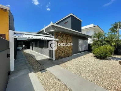 Casa com 3 Quartos à venda, 235m² no Prado de Baixo, Biguaçu