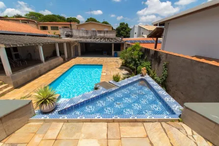 Casa com 4 Quartos à venda, 427m² no Parque São Quirino, Campinas