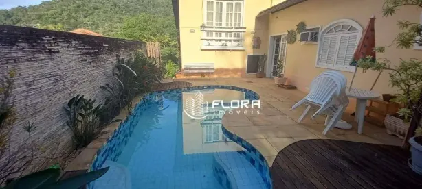 Casa de Condomínio com 3 Quartos à venda, 168m² no Badu, Niterói