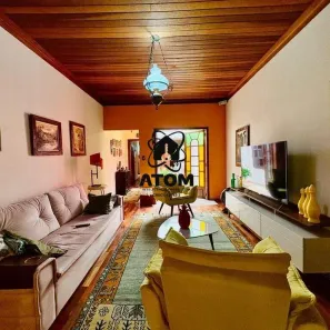 Casa com 3 Quartos à venda, 1000m² no Piracangaguá, Taubaté
