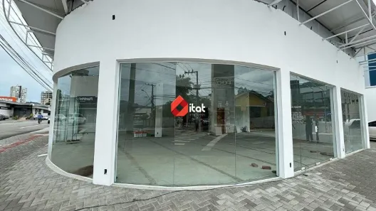 Sala Comercial para alugar, 95m² no Centro, Jaraguá do Sul