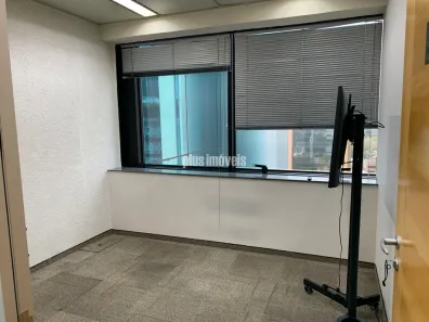 Sala Comercial para alugar, 295m² no Cidade Monções, São Paulo