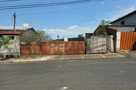 Lote/Terreno à venda, 400m² no Parque Marajoara, Botucatu