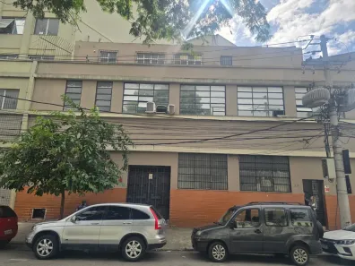 Prédio Comercial para alugar, 700m² no São Cristóvão, Rio de Janeiro