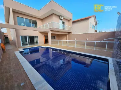 Sobrado com 5 Quartos à venda, 350m² no Estância Balneária Belmira Novaes, Peruíbe