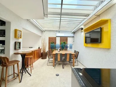 Casa de Condomínio com 4 Quartos à venda, 392m² no Vila Bertioga, São Paulo