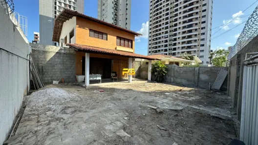 Casa com 3 Quartos para alugar, 270m² no Manaíra, João Pessoa