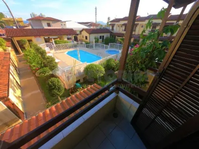 Casa de Condomínio com 2 Quartos à venda, 70m² no Indaiá, Caraguatatuba