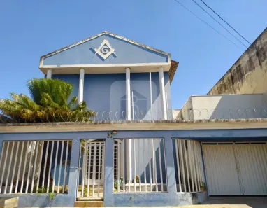 Ponto Comercial para alugar, 461m² no Jaraguá, Uberlândia